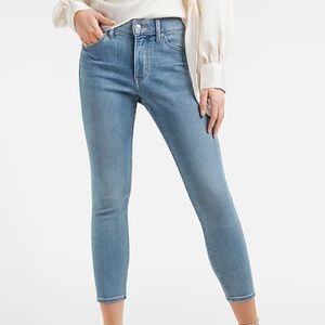 Express Cropped Skinny Mid Rise Jeans